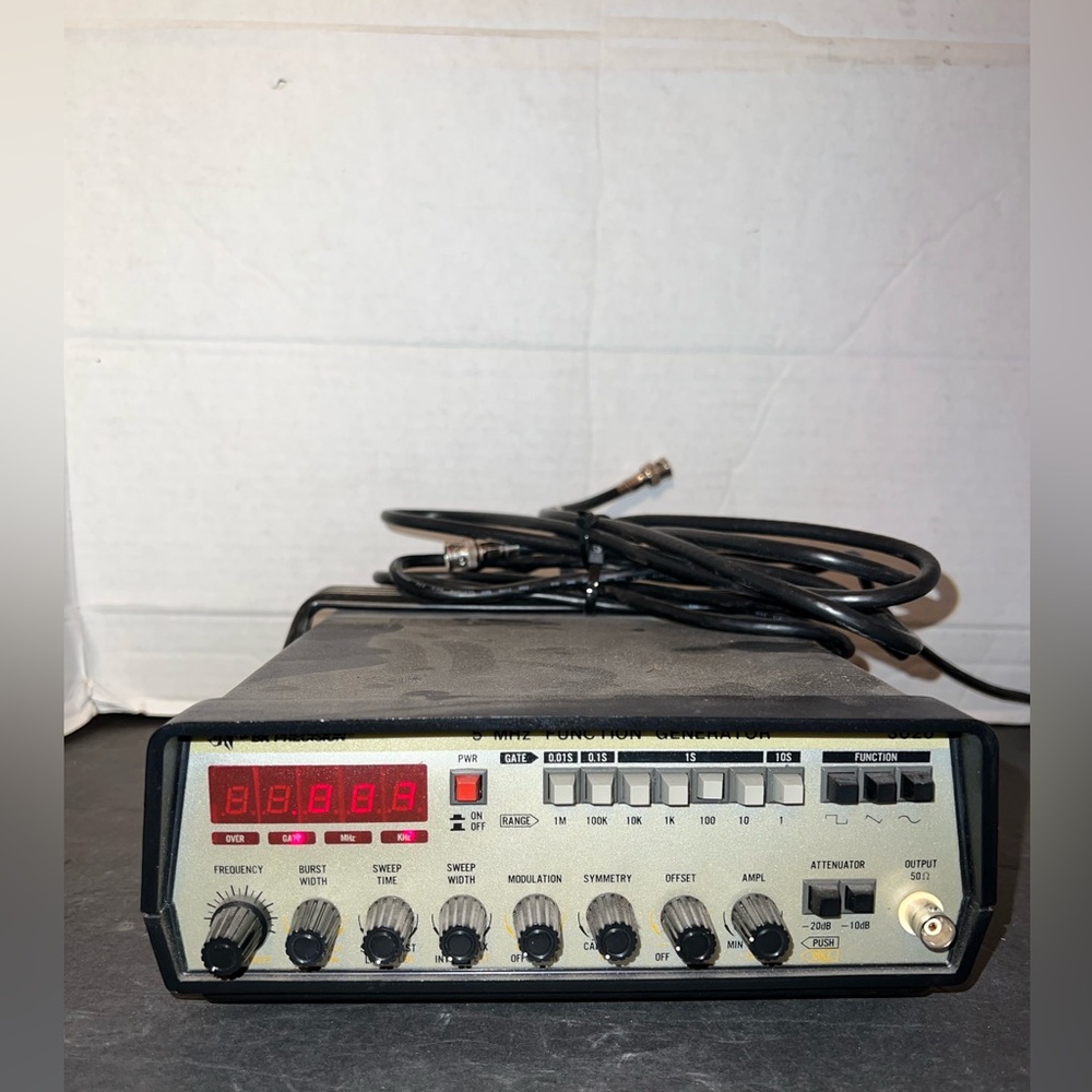 BK Precision 5 MHz Function Generator 3026 Tested Works Tool - Picture 5 of 10